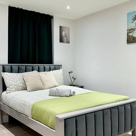 Guest&Rest Elite 2 Apartment ลอนดอน ภายนอก รูปภาพ